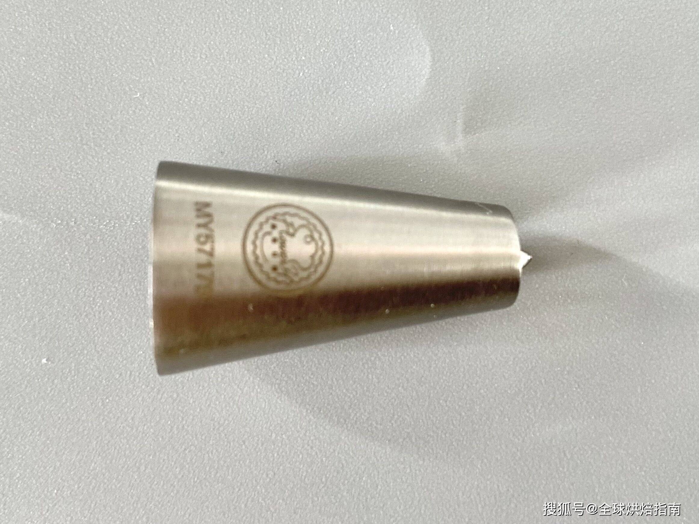 72張動圖教會你升級版裱花手法（二） 熱愛美食 第97张
