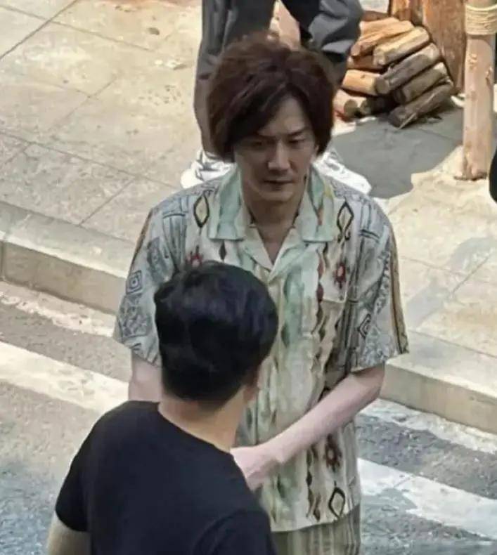 什么叫做头包骨 f9f58b24c6c4499fbcd6f8511dcfe754.jpeg