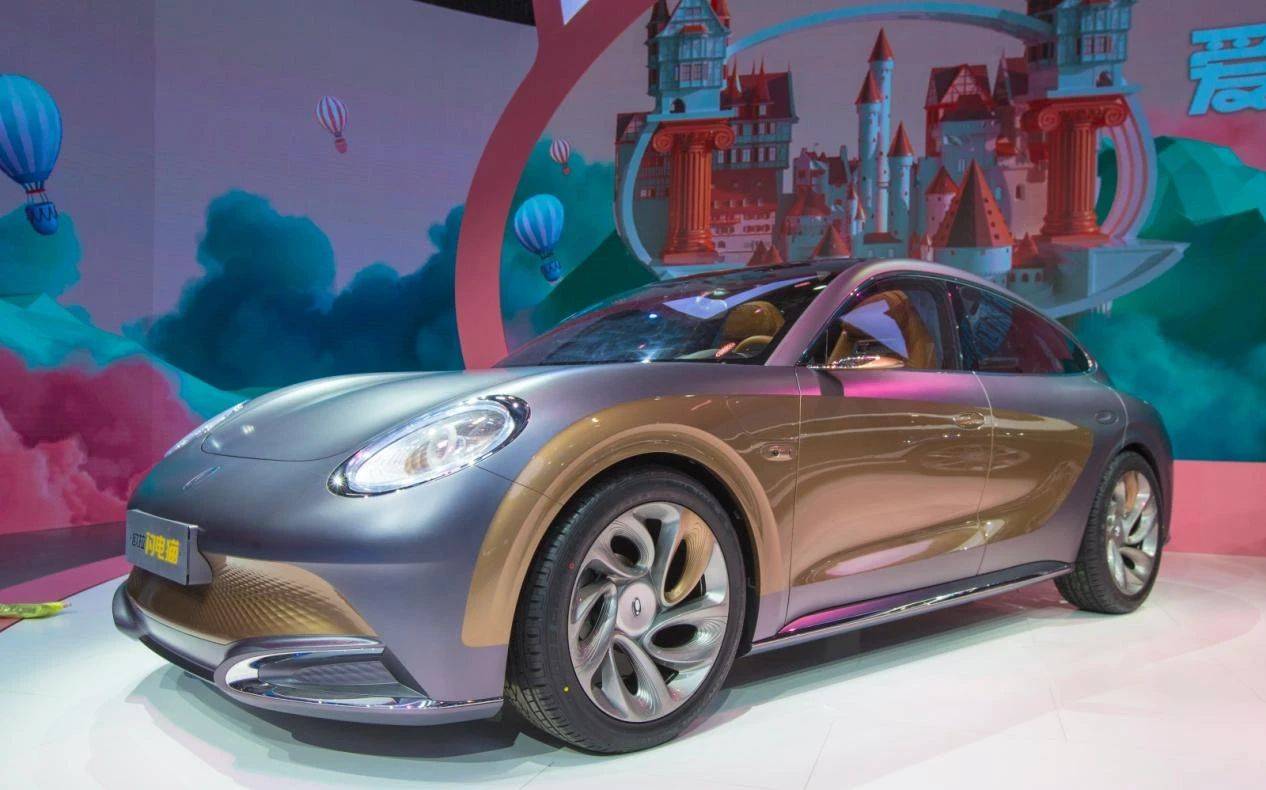 欧拉推出 闪电猫 朋克猫 一起去 撸猫 吗 设计