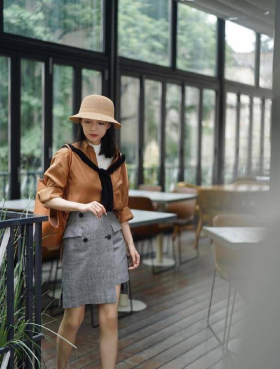 服装穿搭博主推荐 2dce5aa3dce04be1a29923be04f031c1.jpeg