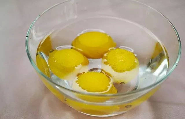 怎么做柠檬水最好喝最简单 3e1a7d29675c4591a25c24a2de3c378e.jpeg