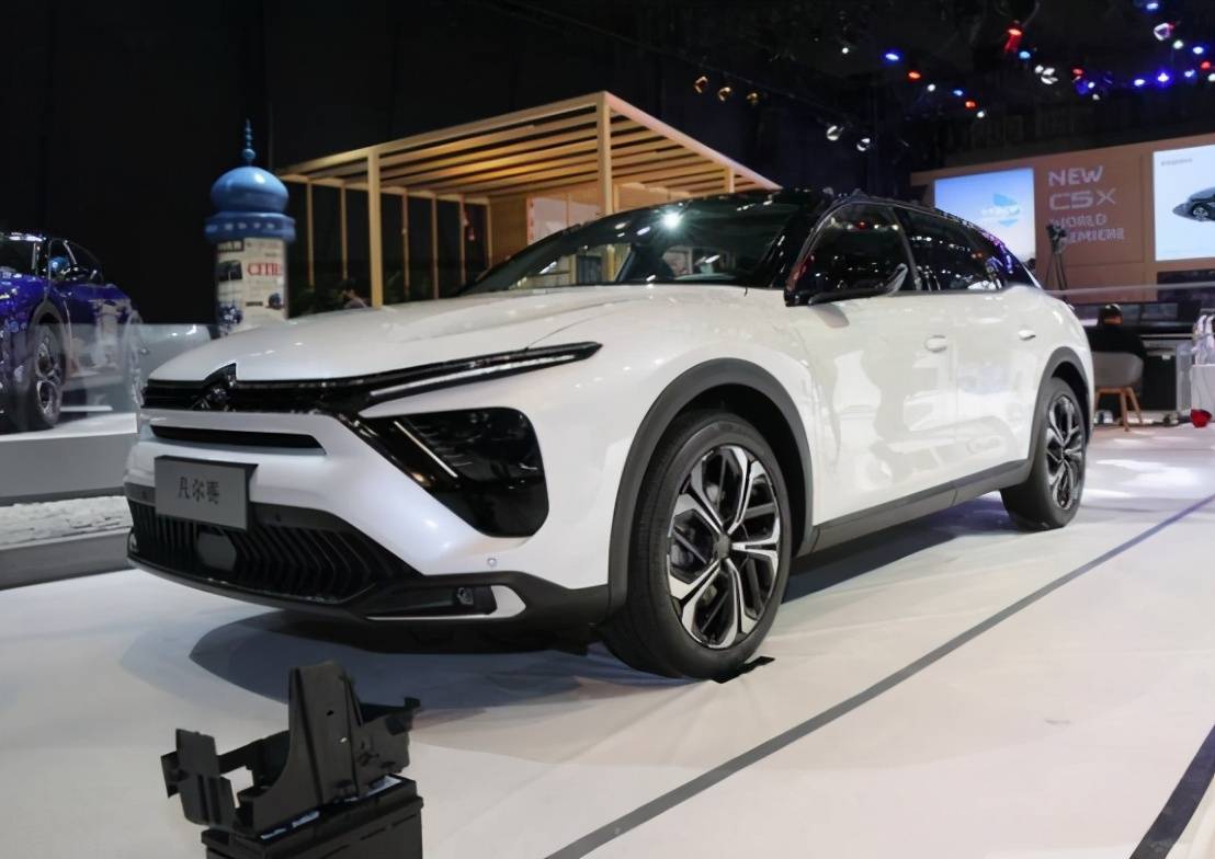 16t配8at雪铁龙c5x是否具备凡尔赛的能力