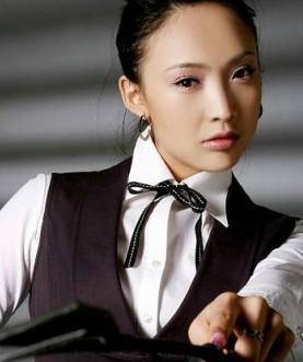 和男友骗走丈夫千万,气死婆婆,遭丈夫毒手,她是现代潘金莲_白静