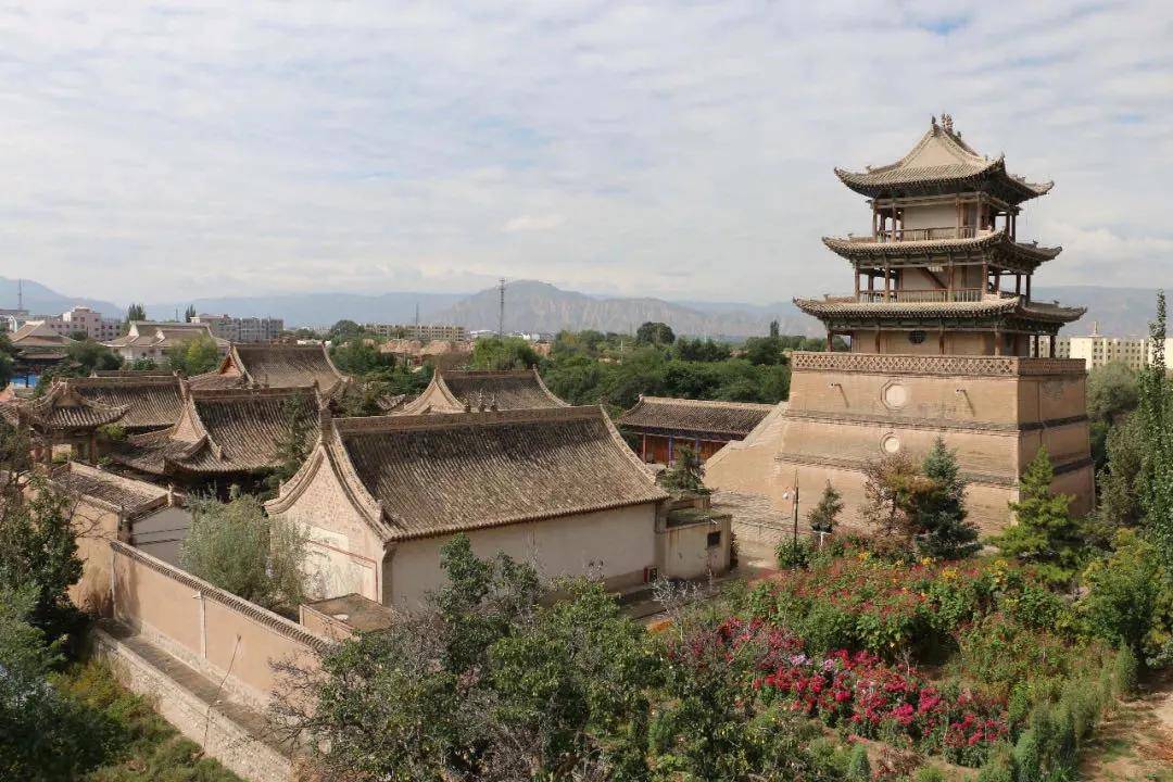 图源/贵德古城