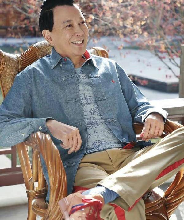 爸爸晒的衣服 27a8bd2e46414e41b85fe76360901ef6.jpeg