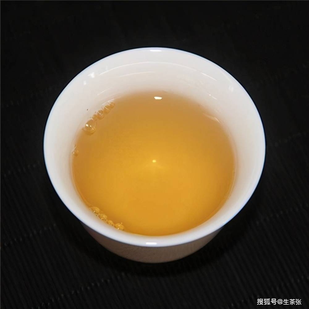 常见的普洱生茶汤色有哪些普洱茶茶汤在视觉和味觉艺术上有何不同点