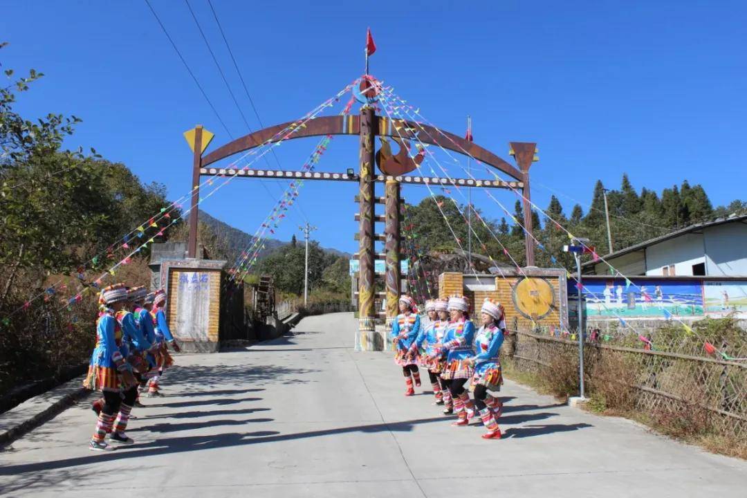 腾冲滇滩棋盘石:脱贫攻坚路上铸辉煌