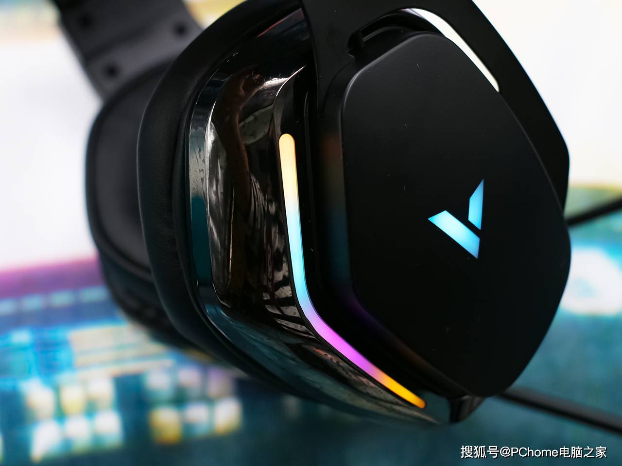 评测|带你领略游戏世界中的震撼 雷柏VH710电竞耳机评测