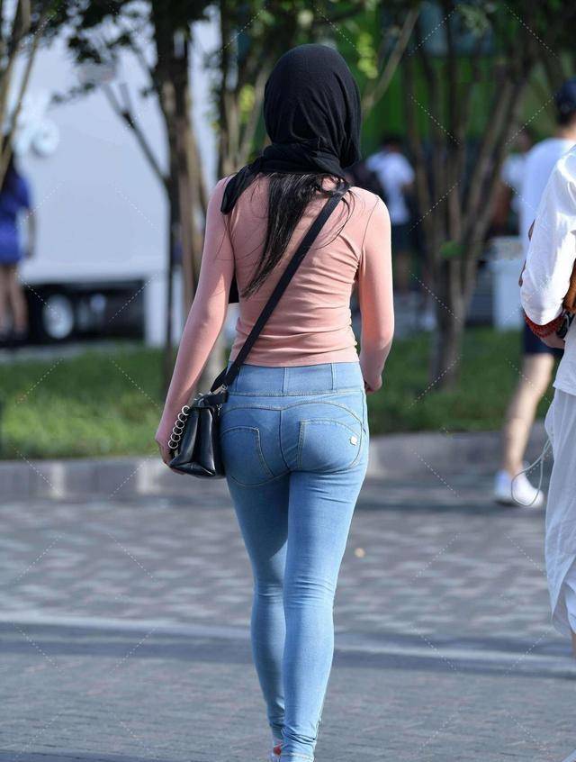 47f19b5e4b72476fa49152bfaa4dc401.jpeg