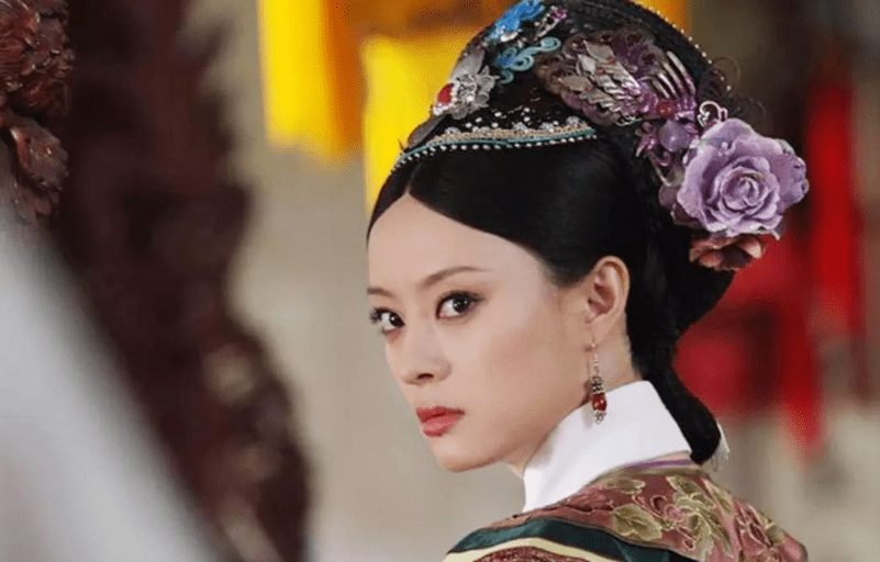 郑晓龙曾言，《甄嬛传》演员都很厉害，但“非常后悔”请她