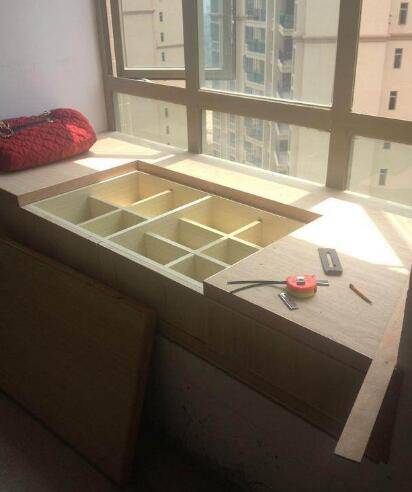 飘窗台面用什么材料最实惠 5a3b52fd0fde413a96fd667525bdaa03.jpeg