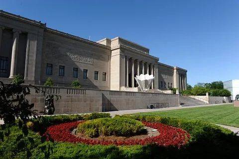 纳尔逊·阿特金斯艺术博物馆_建筑