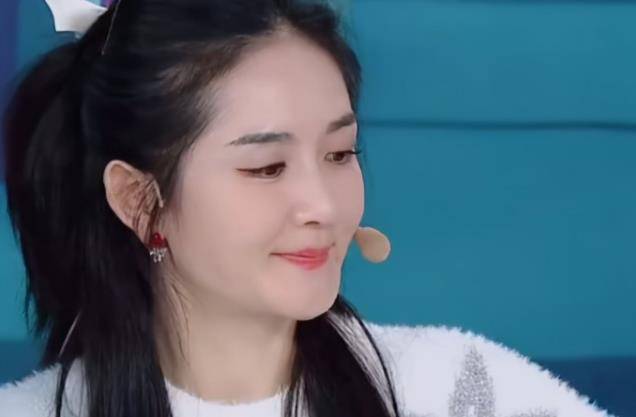 原创二胎再添实锤谢娜直播出状况难受劲毫不掩饰