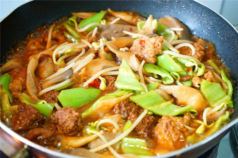 肥肠配什么菜炖好吃 263a45882c514ccbb171e306af300071.jpeg