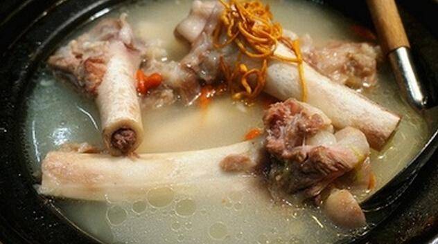 胆固醇高吃什么食物调理最好 70e90b8bc0ab4b0286484b473dea850d.jpeg