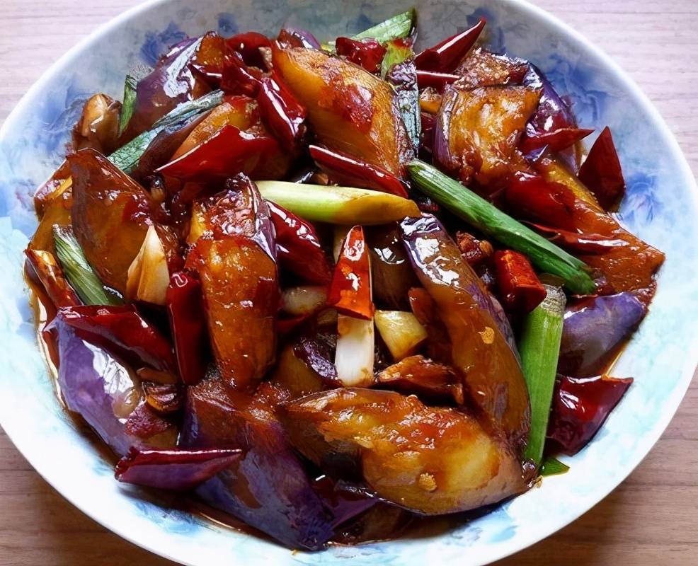 原创
整理34款美味分享,独特的家常味道好吃不腻,一家人吃得很开心