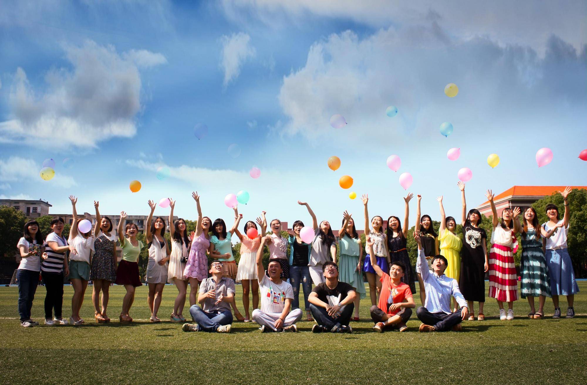 原创缺席同学聚会成了高配生活的代表其实不然自命清高罢了
