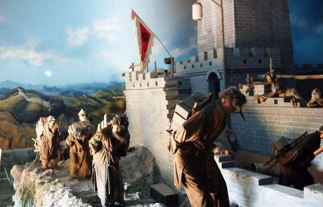 虽然秦朝的《徭律》和《戍律》相对较为合理,可这么多大型战争和工程