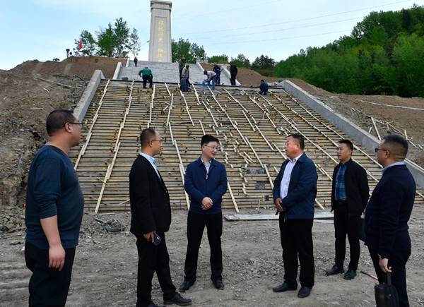 盂县南娄镇召开"传承红色基因 追寻红色记忆"座谈会