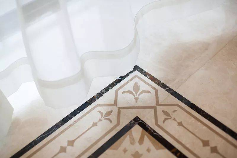 御安整装125㎡现代欧式风全屋暖色调搭配看着住着都很温馨舒服