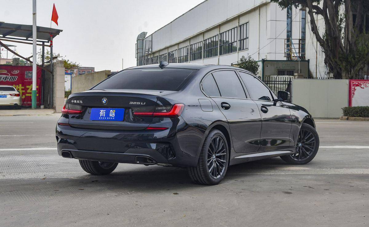 开出去比奥迪A4L还“体面”，宝马3系怎么选？_搜狐汽车_搜狐网