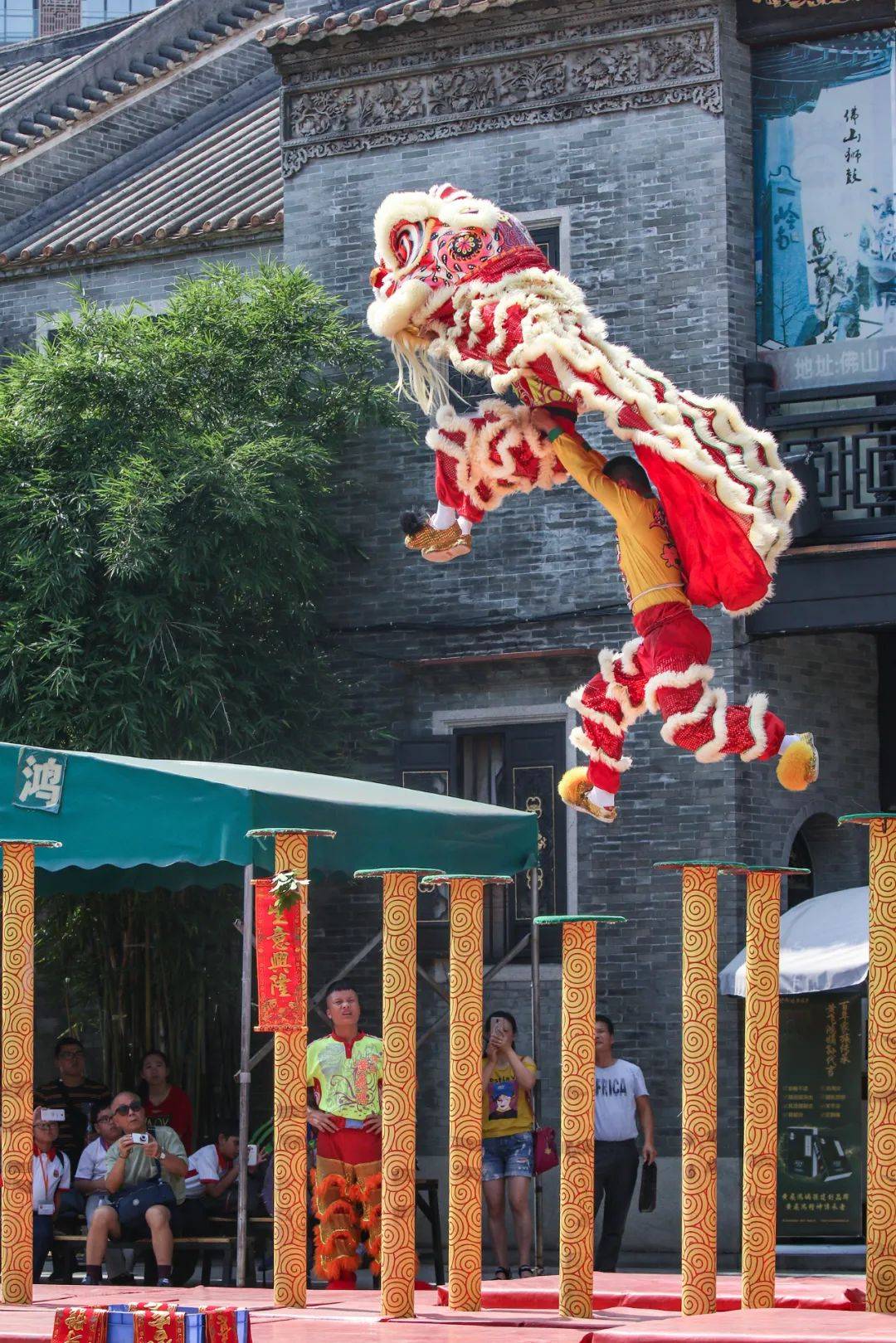 各有风采,一提起叶问,黄飞鸿,李小龙,一想起咏春拳,无影脚,佛山四小龙