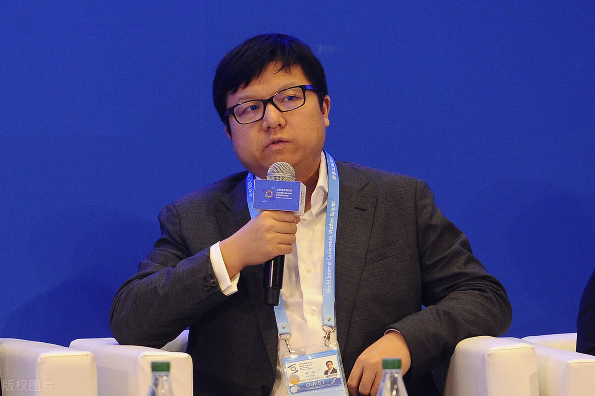 一个特点,大多数人是学霸,宿华毕业于清华大学;陈志平毕业于同济大学