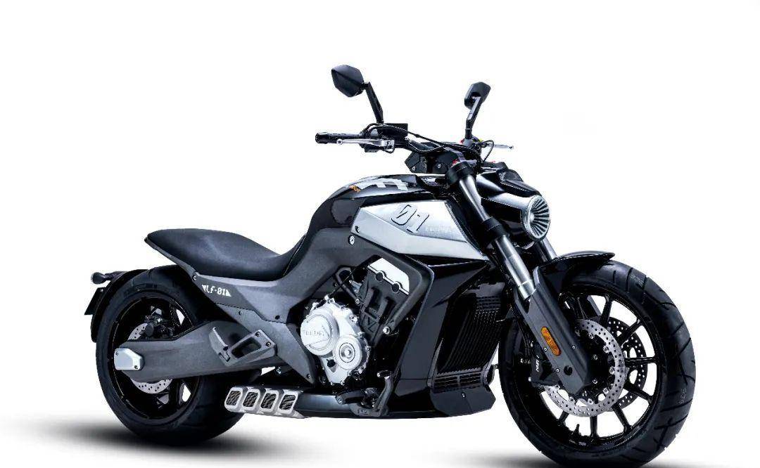 除了以上四款以外轻骑大韩的gv650,奔达680也值得一看.