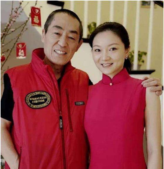 张艺谋媳妇肖华照片 c85d4f5d0b654d3d9b7ab88587d0f1d6.jpeg