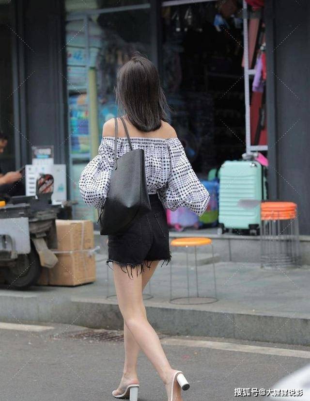 e330793cc041400bb84259d5ed61dd28.jpeg