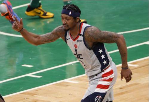 贝兹莫尔不是首次遭质疑比尔称赞库里高情商言论结束口水战