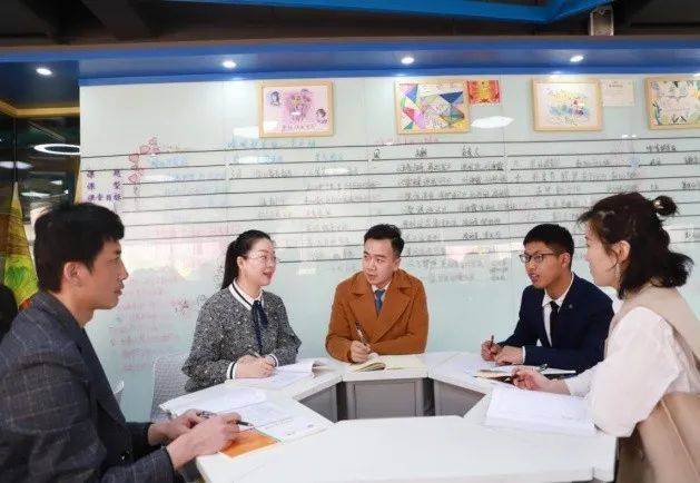 保定市美术中学寒假教师成长节简报 [第二十八期]