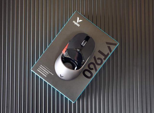 竞仔|雷柏VT960测评！超跑造型、有线无线双模连接、做最亮的电竞仔