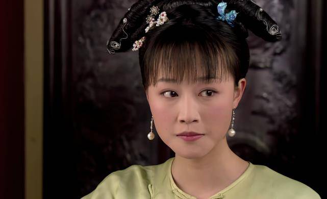 甄嬛传浣碧为何总跟甄嬛抢男人真就喜欢姐夫实则用心良苦
