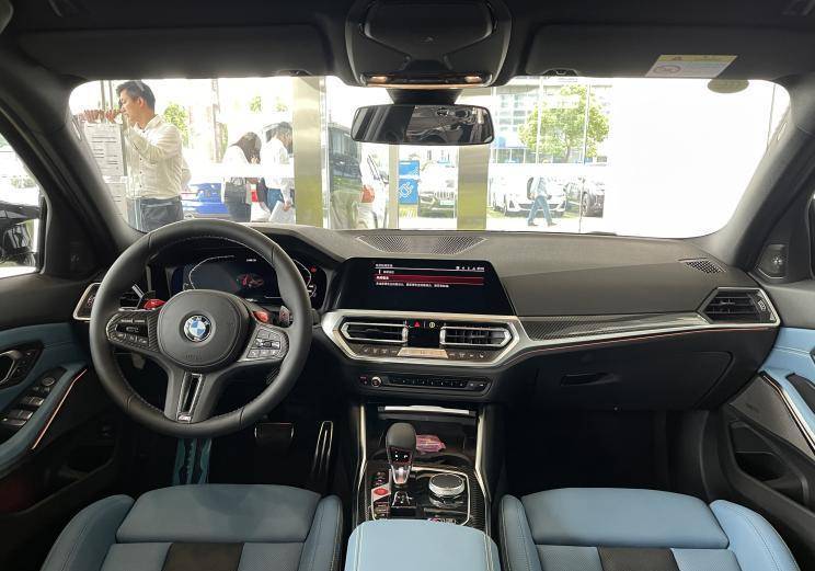 大鼻孔你爱了么全新宝马m3雷霆版到店