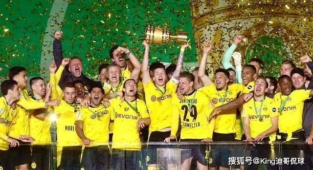 为什么叫青春风暴 976bdec751ab41f49b406e0f9d0bd309.jpeg