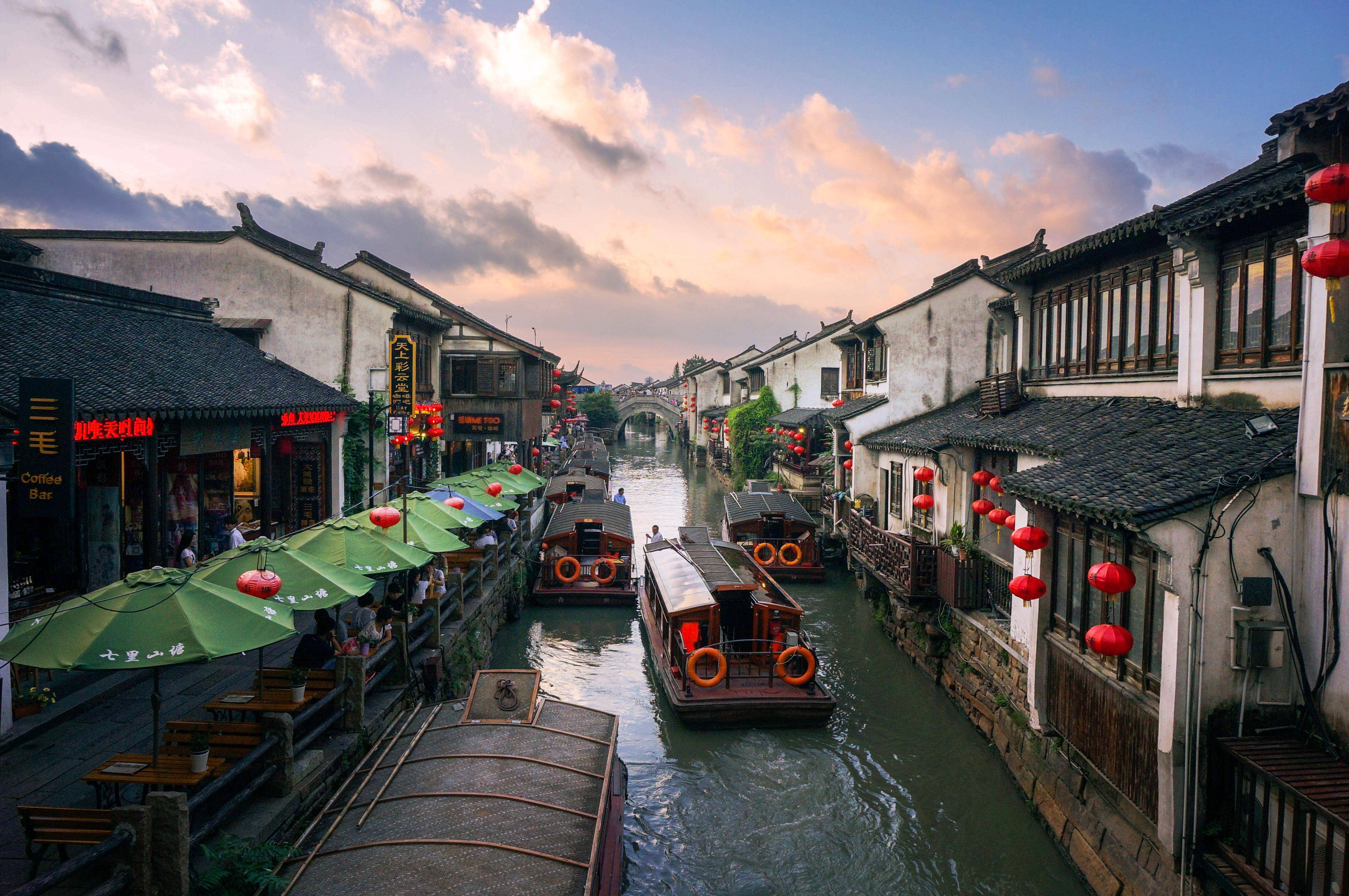 原创5月雨季去苏州古城赏江南烟雨天清水澹雾缠绵