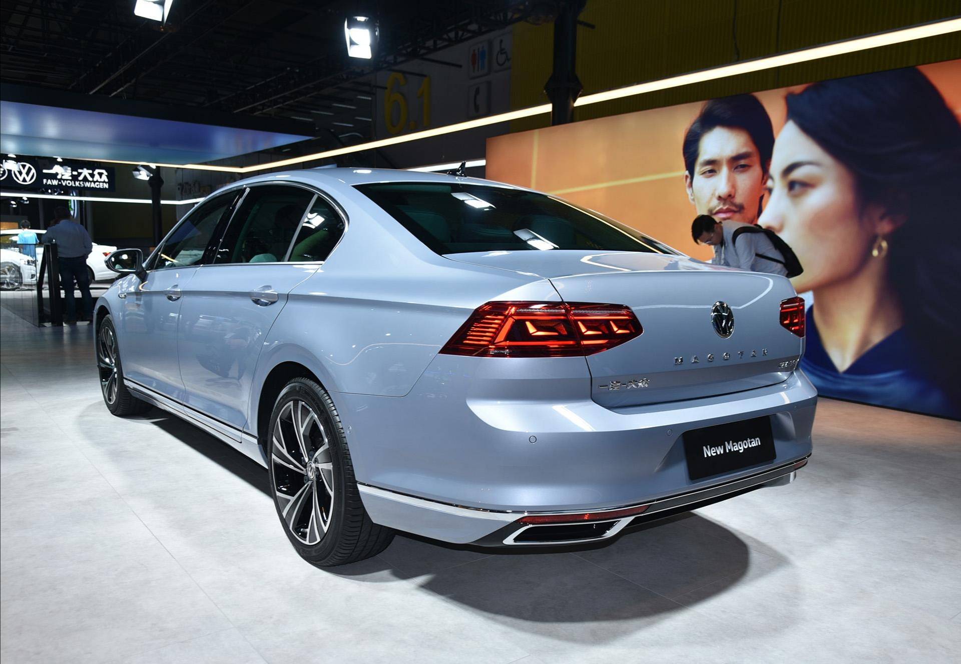 大众轿车中的"王牌",空间比雅阁宽裕,加速6秒,升级版迈腾来袭