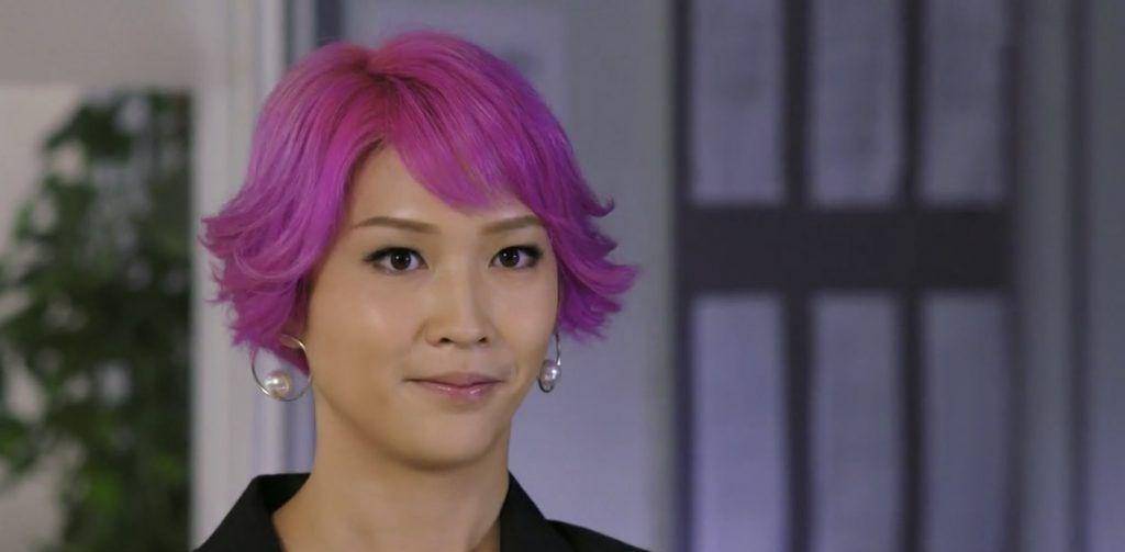一家四口街头摆摊卖盆栽,曾出演《铁探》_蒋祖曼