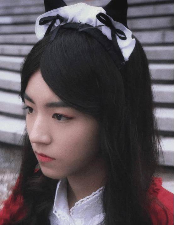 男星扮女装大赏 Tf家族秀气胡歌黄子韬妖娆 马天宇侯明昊很惊艳 王俊凯