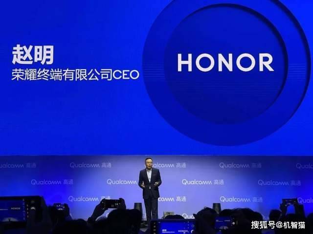 realme|华为“跌倒”后，这家手机品牌成为最大赢家？