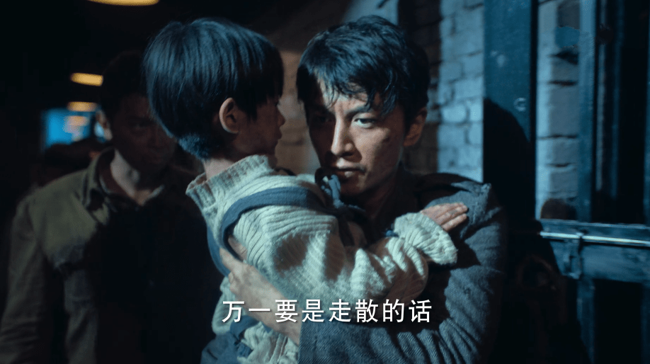 原创理想照耀中国叛逆者的视角很独特陈晓有两处戳人心弦的表演