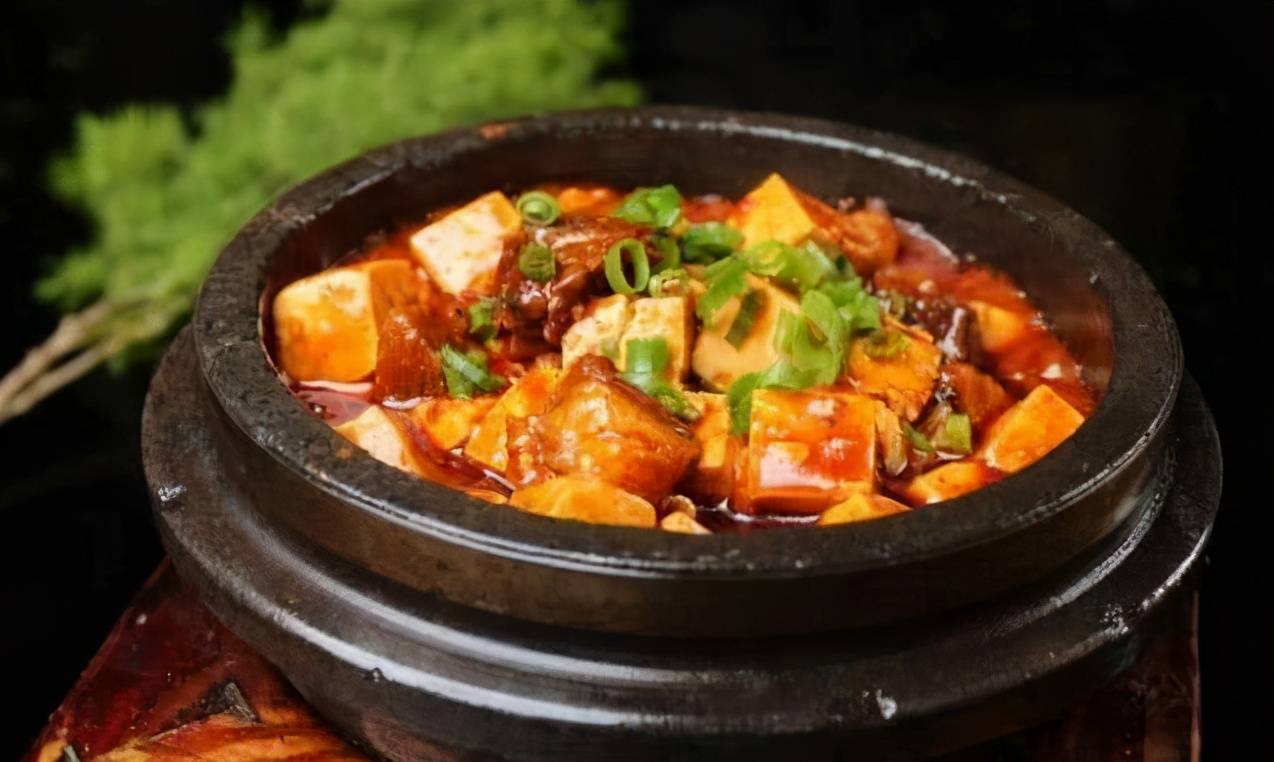 铁锅豆腐烧牛腩