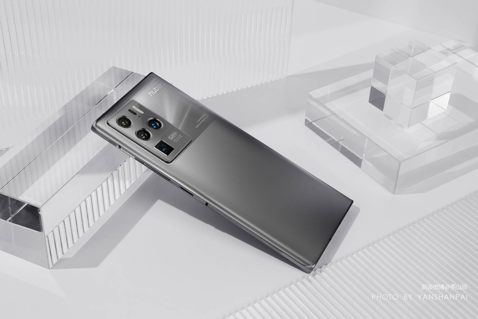 努比亚z30 pro星际银真机上手,重回颜值巅峰,让星空拍摄更简单