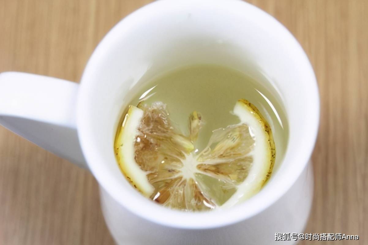 如何正确喝柠檬水美白 b90c3f5d07d44eed8a50630f444fb0b1.jpeg