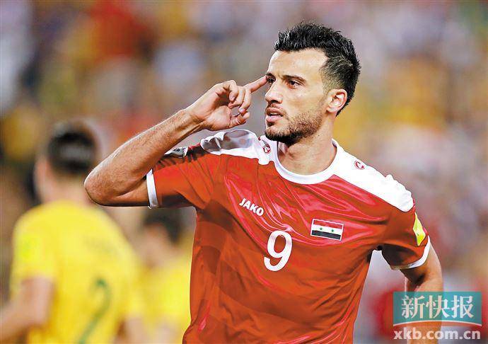 叙利亚男足在迪拜集训 主力中锋索马绰号“高地伊布”_叙利亚队