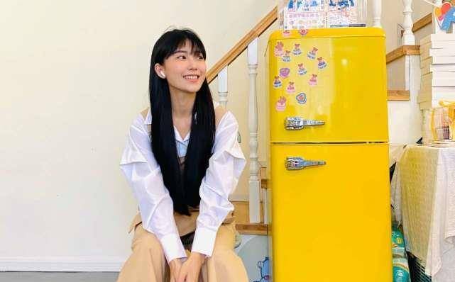 心动的信号:姚沐希郑琴心同时晒照,秀姐妹情深,否认抢男嘉宾_陈延