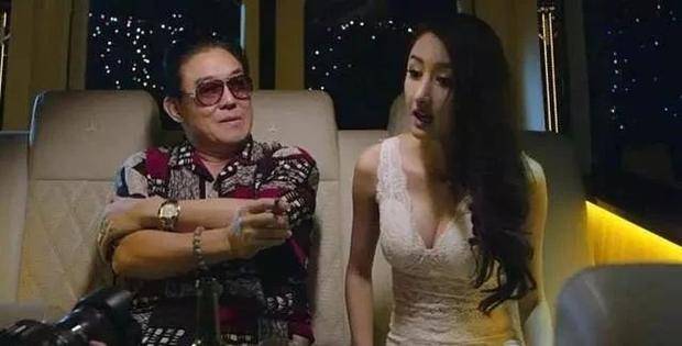 tiktok热搜视频 b52be854e84549ffa95f1f729d15df04.jpeg