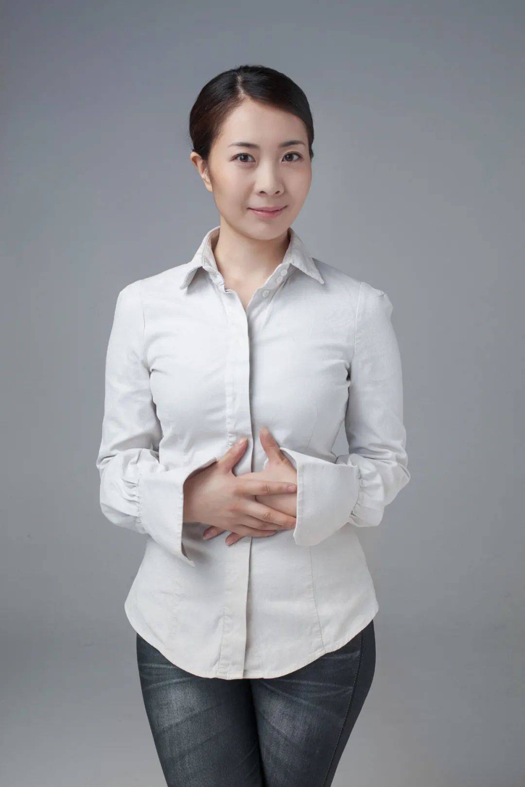 一位善良的萨迦教大喇嘛经常鼓励我:"人生就是黑夜,只要胆大心细,不要