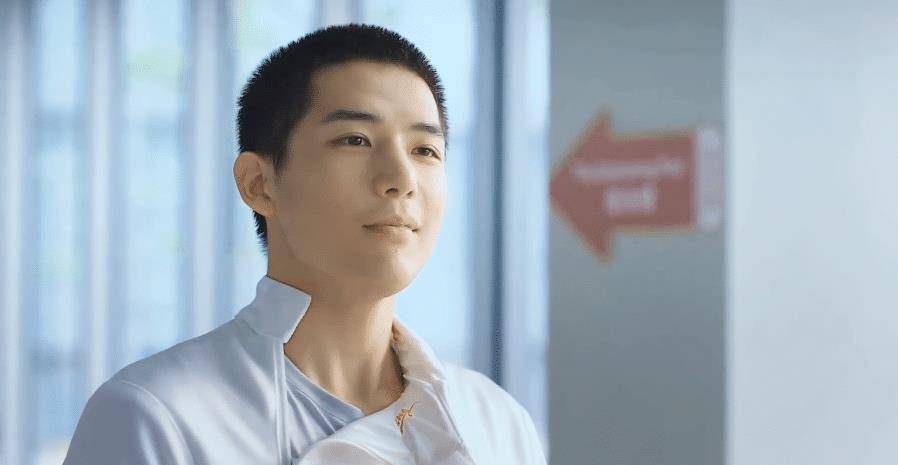 二十不惑》男二号不仅颜值高,还是隐形学霸,难怪姜小果喜欢他_段振宇